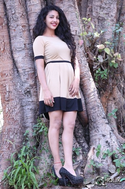 Daksha-Nagarkar-Interview-About-Hora-Hori